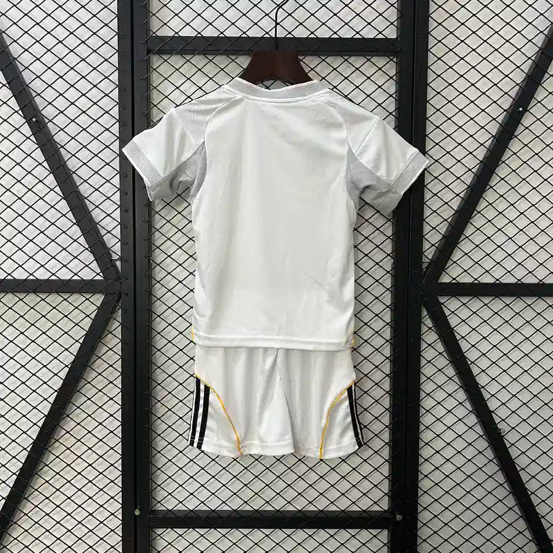 Enfant Real Madrid DOM 2025-2026